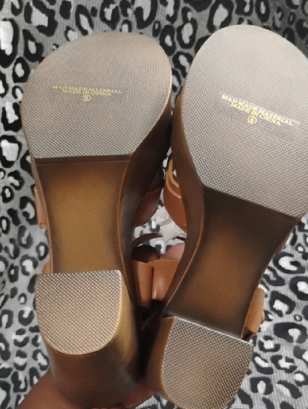 Platform Crossover Slingback Sandals in Tan NIB - Picture 6 of 6